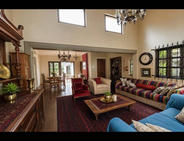 2 BEDROOM PROPERTY TO RENT IN LYNNWOOD
